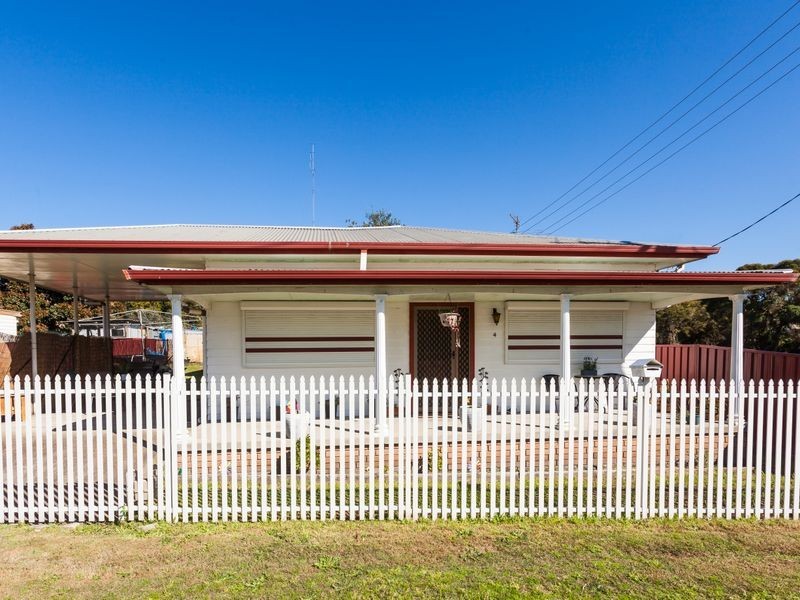 4 Orange St, Abermain NSW 2326