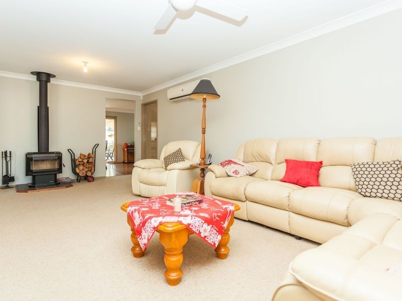 3 Kookaburra Close, Weston NSW 2326