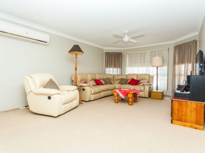 3 Kookaburra Close, Weston NSW 2326
