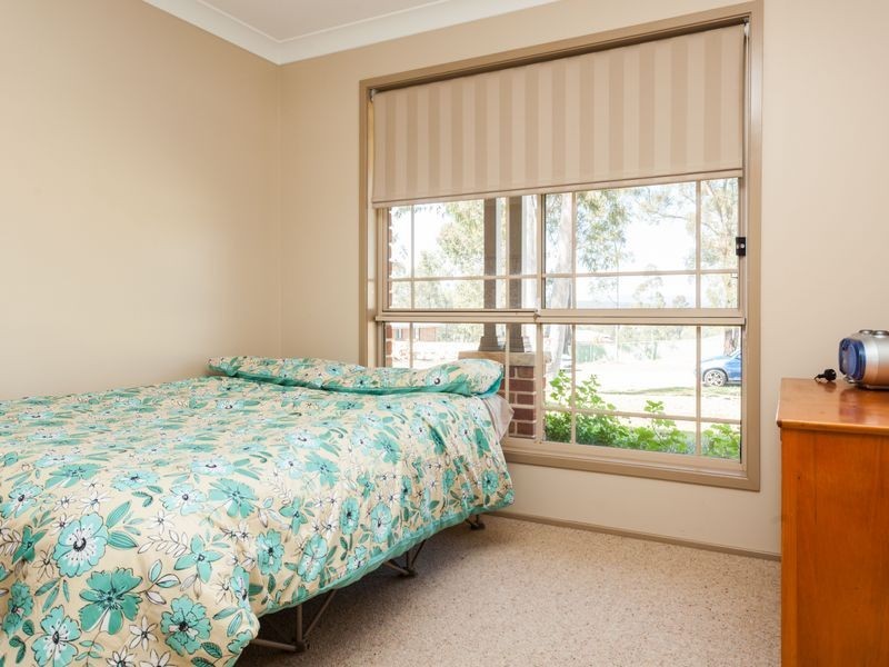 3 Kookaburra Close, Weston NSW 2326