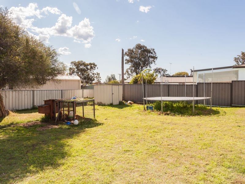 84 Macquarie Avenue, Cessnock NSW 2325