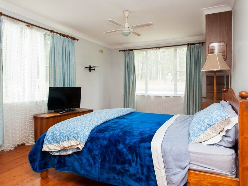 58-60 Ellalong Road, Pelton NSW 2325