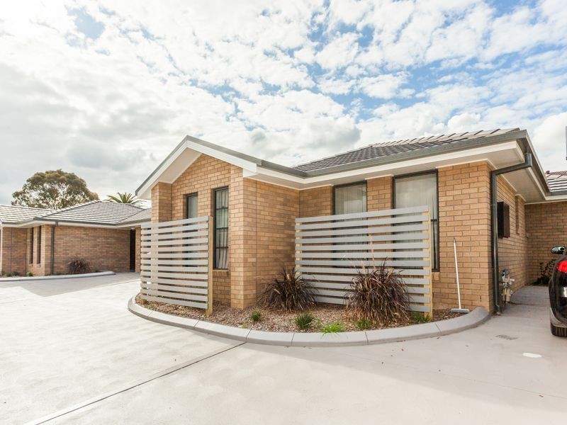 2/26 Mills Crescent, Cessnock NSW 2325