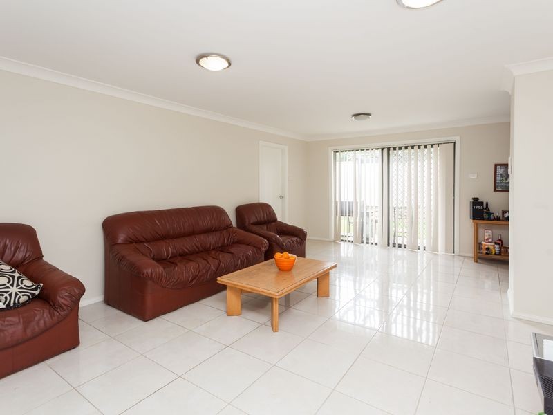 2/26 Mills Crescent, Cessnock NSW 2325