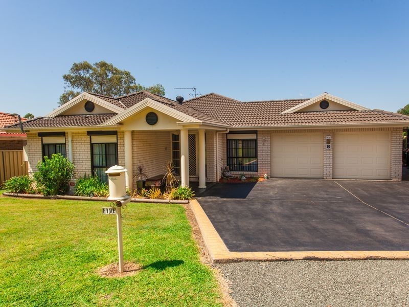 5 Wollombi Rd, Millfield NSW 2325