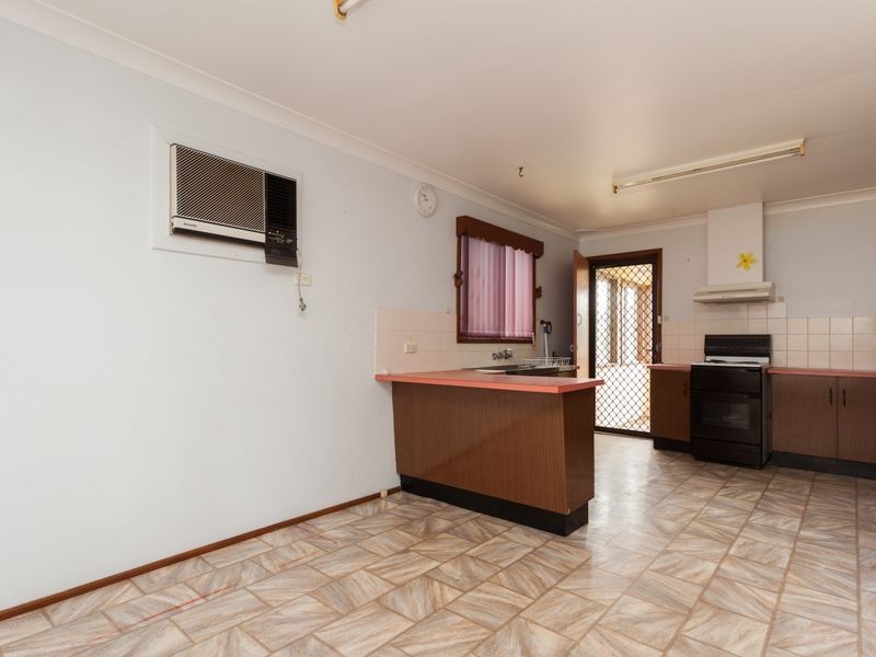 33 Eighth Street, Weston NSW 2326