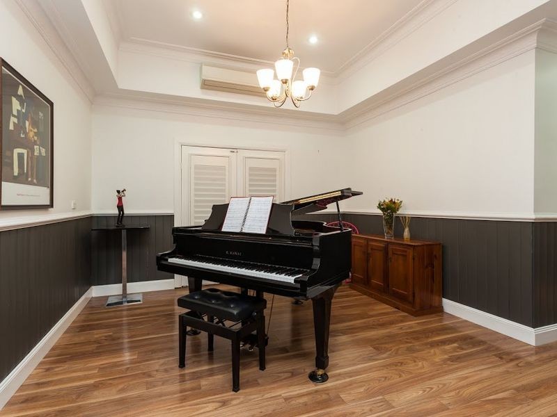 56 Hall Street, Cessnock NSW 2325