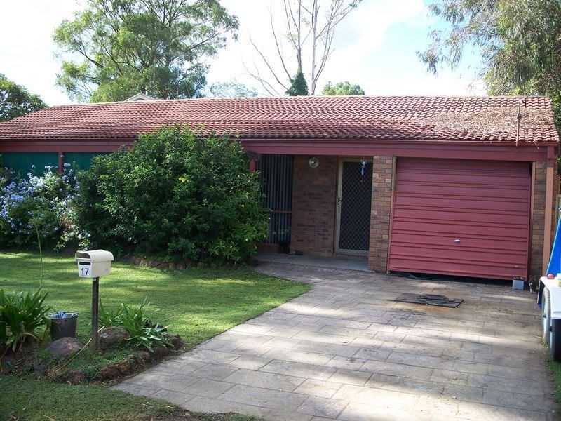 17 Tomalpin Street, Kearsley NSW 2325