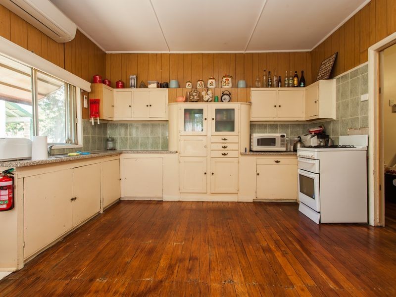 3 Third Street, Weston NSW 2326