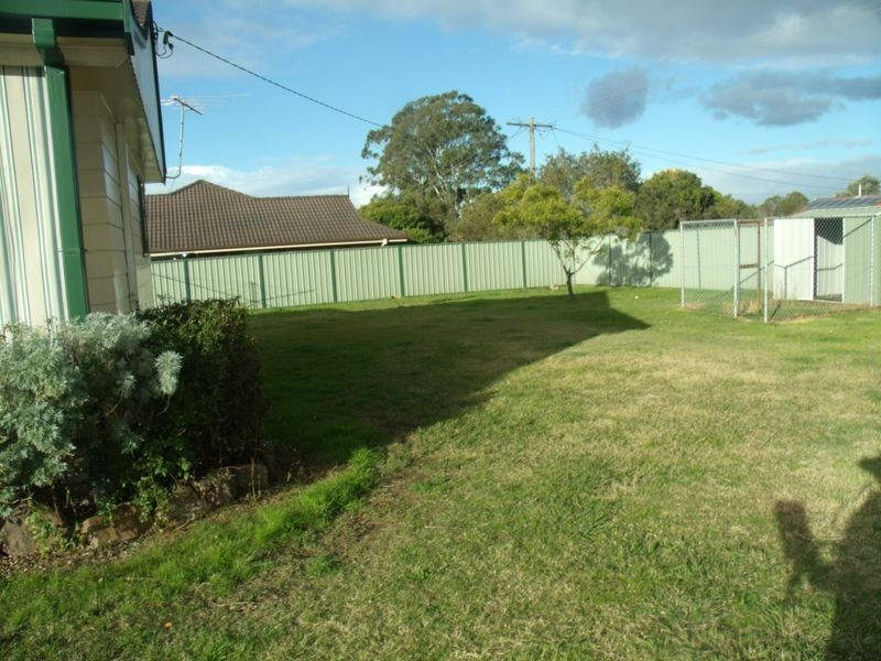 12 Branxton Street, Nulkaba NSW 2325