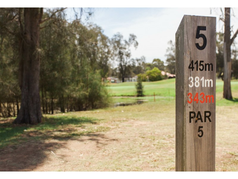 11/5 Stonebridge Drive, Cessnock NSW 2325