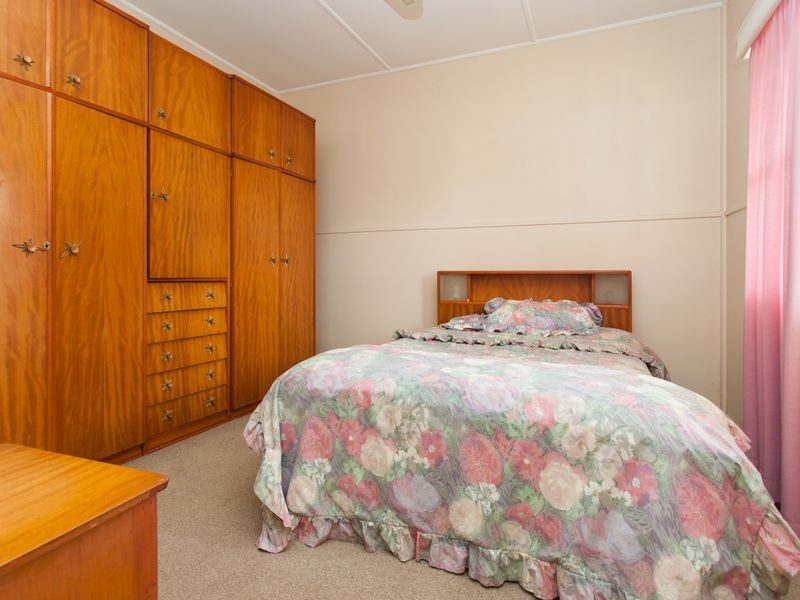 19 Barrett Avenue, Cessnock NSW 2325
