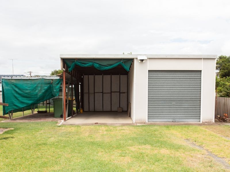 19 Barrett Avenue, Cessnock NSW 2325
