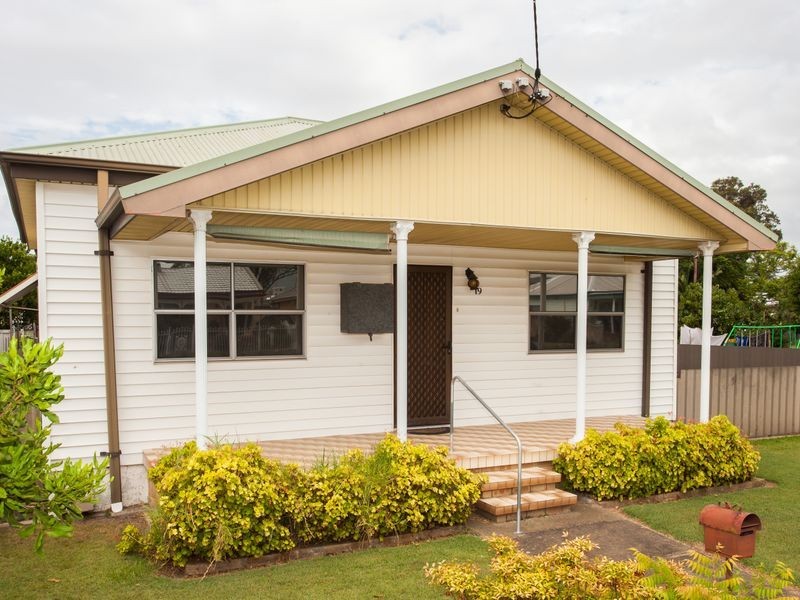 19 Barrett Avenue, Cessnock NSW 2325