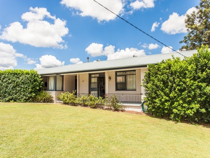 37 View Street, Cessnock NSW 2325