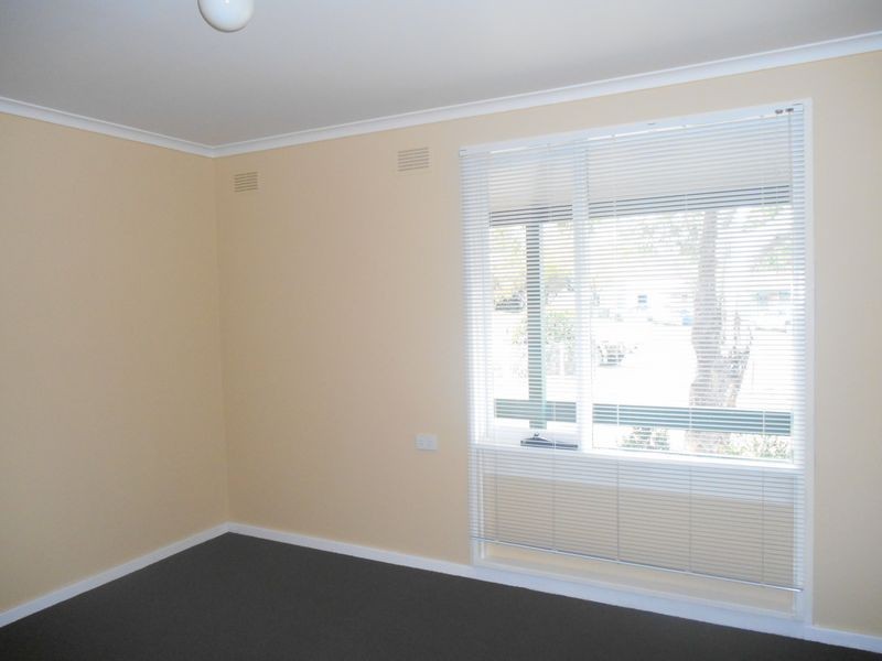 25 Alkira Ave, Cessnock NSW 2325