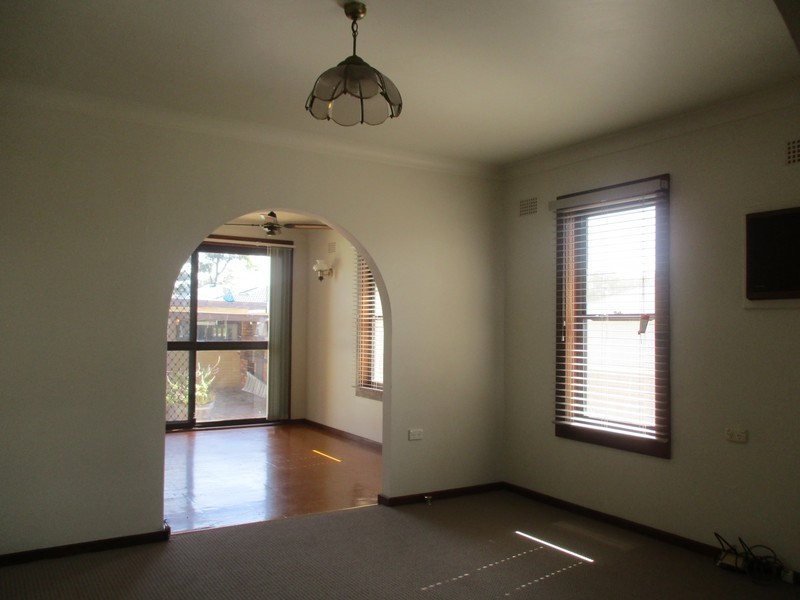 55 Lindsay Street, Cessnock NSW 2325