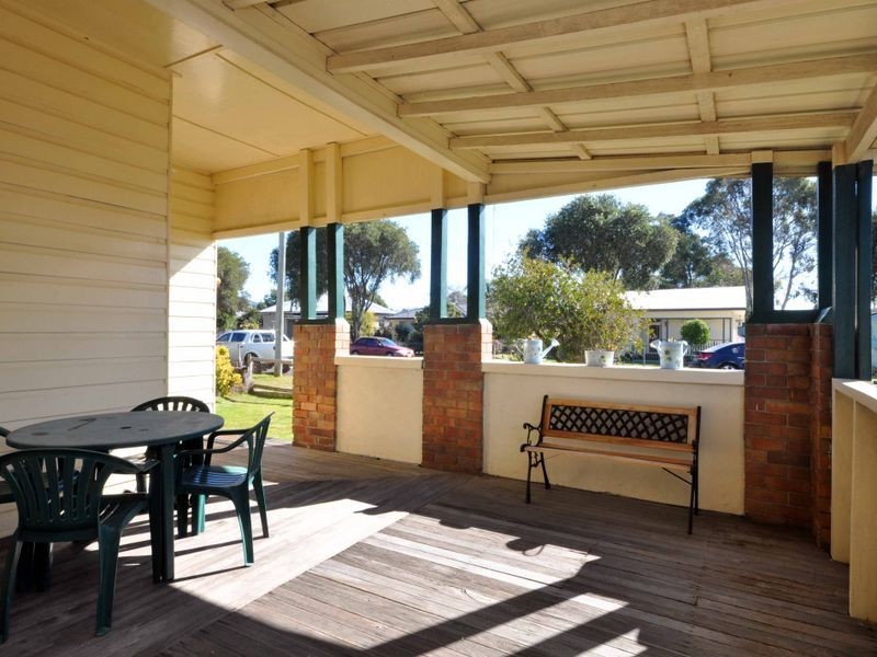 25 Shedden Street, Cessnock NSW 2325
