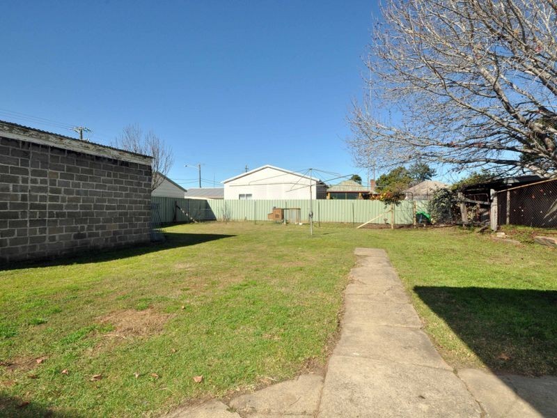 25 Shedden Street, Cessnock NSW 2325