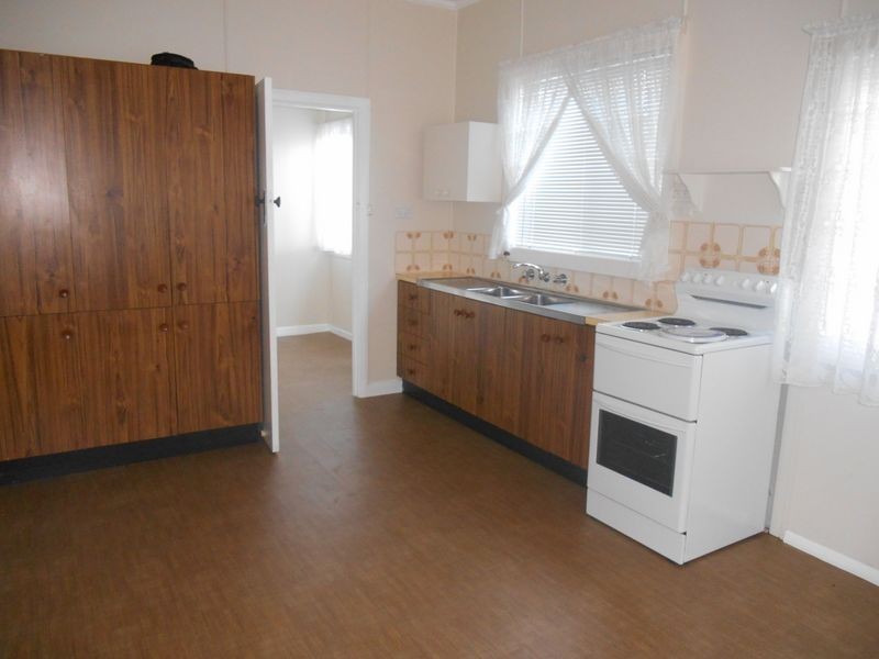 2 Lyell Street, Cessnock NSW 2325