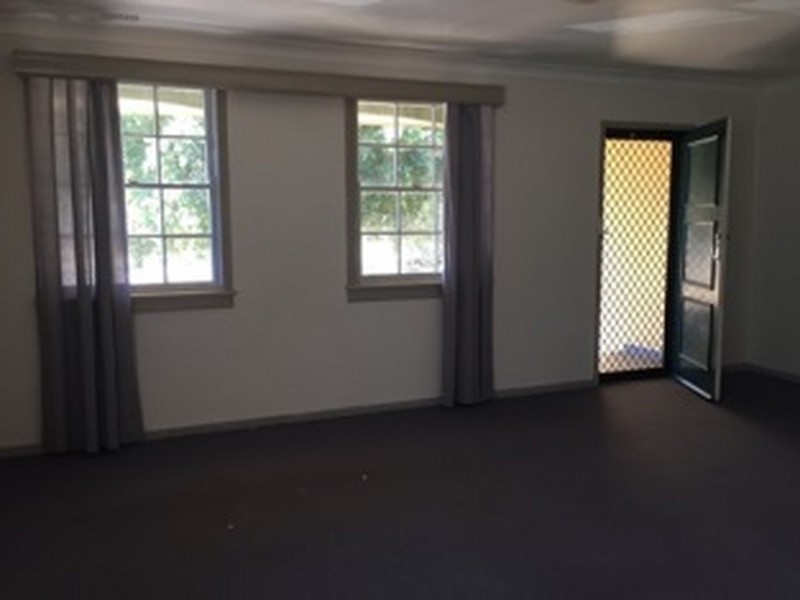 12 Burns Street, Kurri Kurri NSW 2327