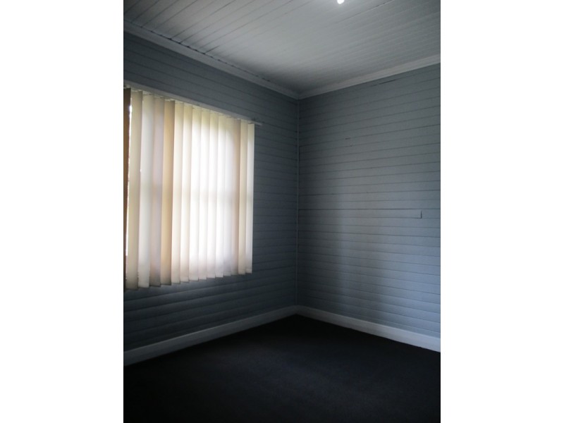 97 Cessnock Road, Abermain NSW 2326