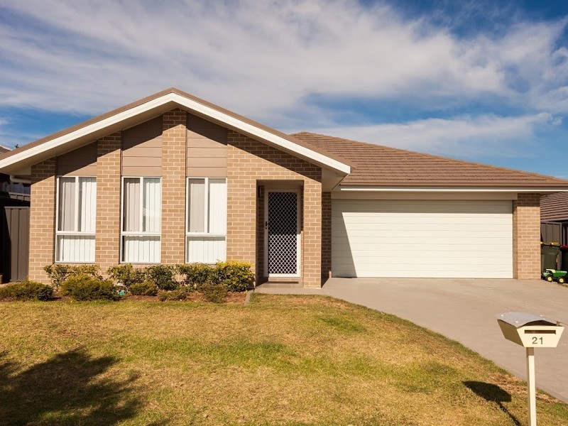 21 Moorebank Road, Cliftleigh NSW 2321