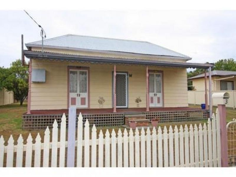 3 Myra Street, Cessnock NSW 2325
