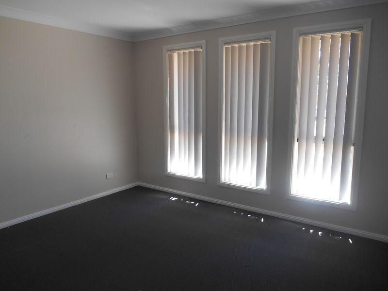 13 Duguid Close, Cessnock NSW 2325