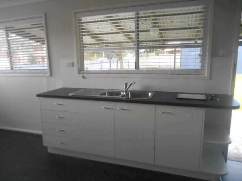 9 Condon Ave, Cessnock NSW 2325