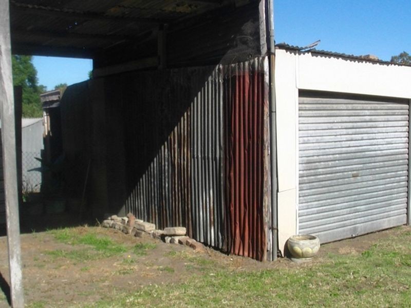14 Dubbo Street, Abermain NSW 2326