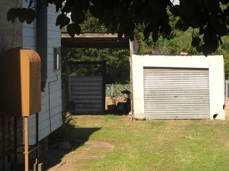 14 Dubbo Street, Abermain NSW 2326
