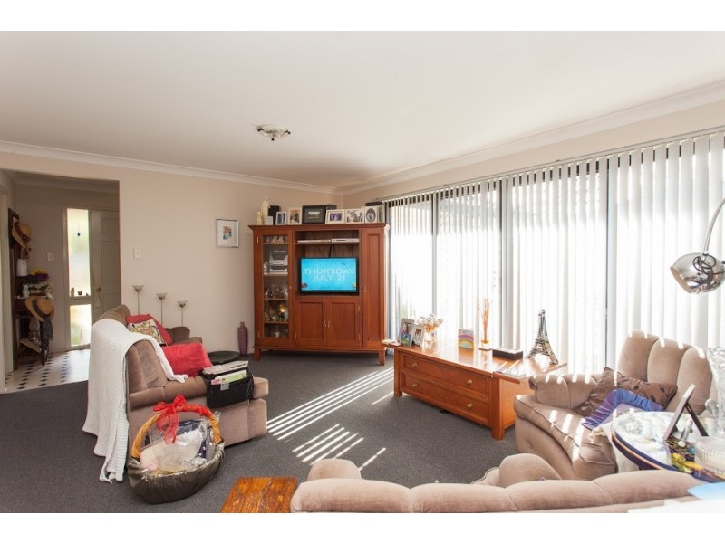 18 Cabernet Grove, Cessnock NSW 2325