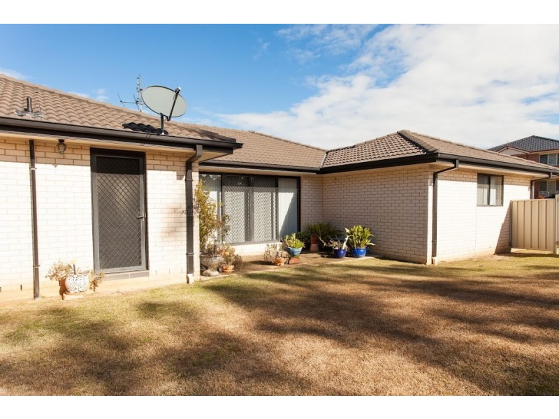 18 Cabernet Grove, Cessnock NSW 2325