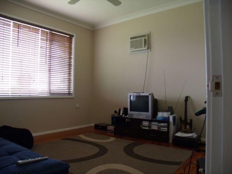 2 Wallsend Street, Stanford Merthyr NSW 2327