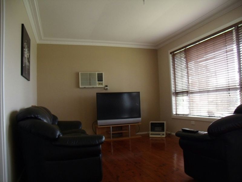 2 Wallsend Street, Stanford Merthyr NSW 2327