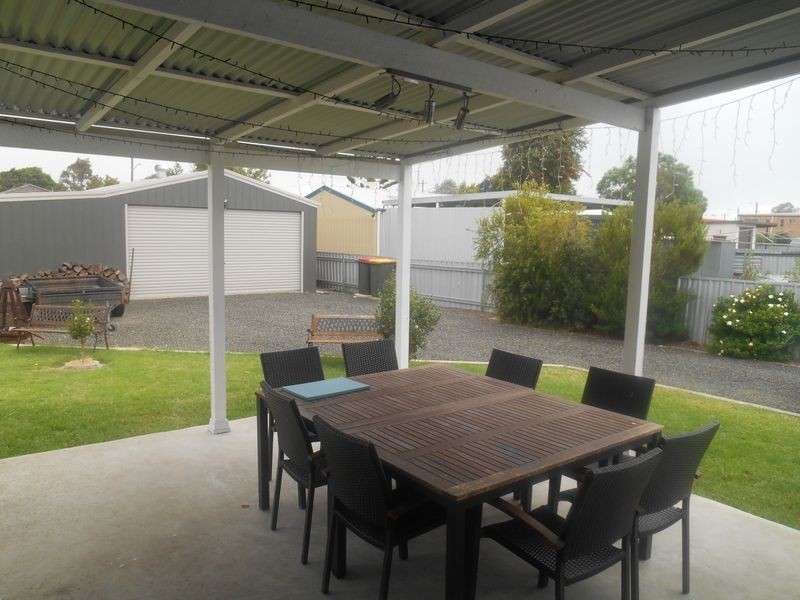 14 Catherine Street, Cessnock NSW 2325