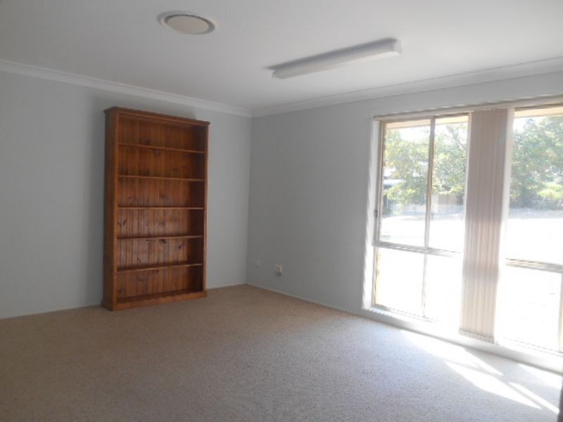9 Cooper Street, Cessnock NSW 2325