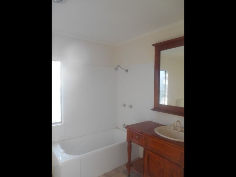 78 Wollombi Rd, Millfield NSW 2325