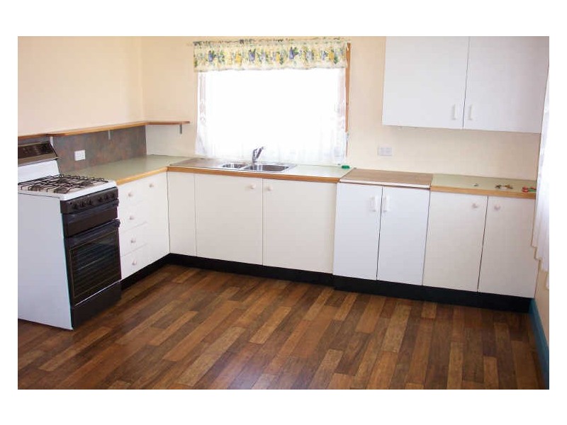 49 Daniel Street, Cessnock NSW 2325