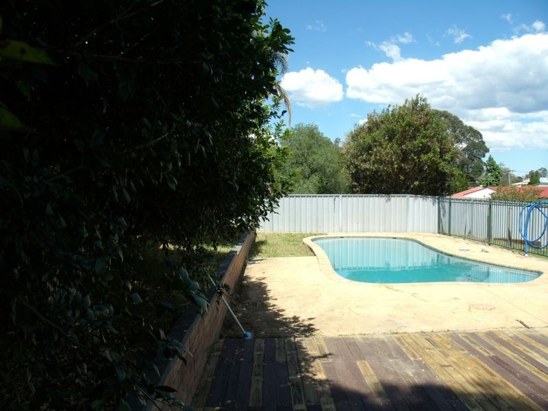 47 Fourth Street, Weston NSW 2326