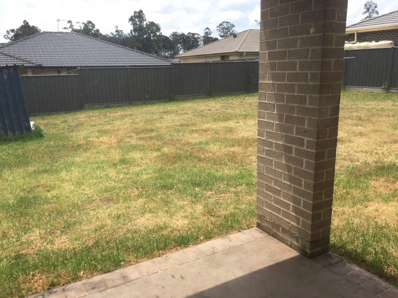 8 Finch Close, Cessnock NSW 2325