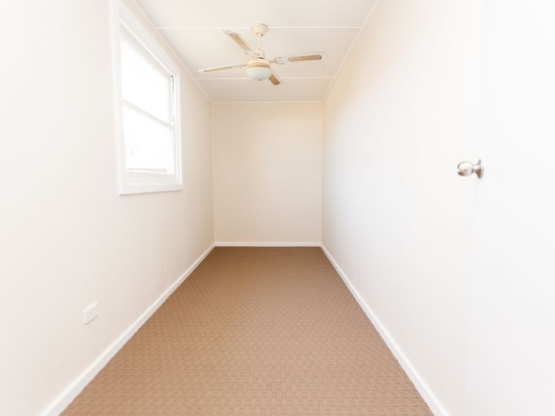 62a Anzac Ave, Cessnock NSW 2325