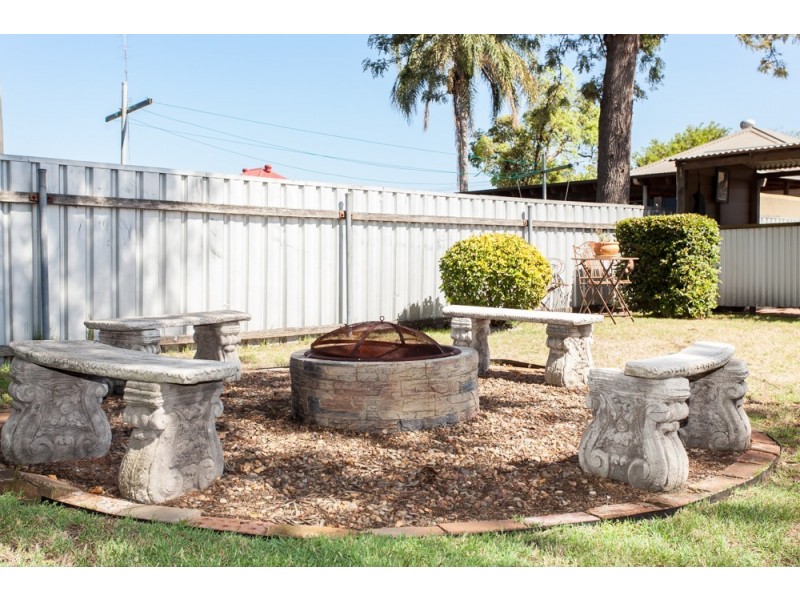 38 First Street, Weston NSW 2326