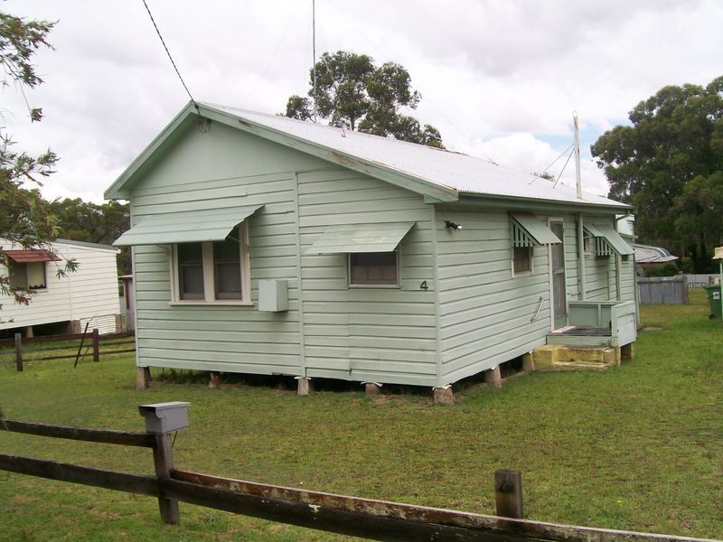 4 Neath Street, Pelaw Main NSW 2327