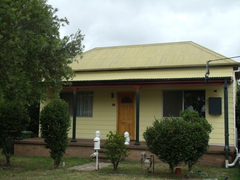 10 Second Street, Weston NSW 2326