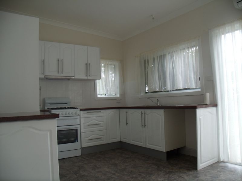 10 Second Street, Weston NSW 2326