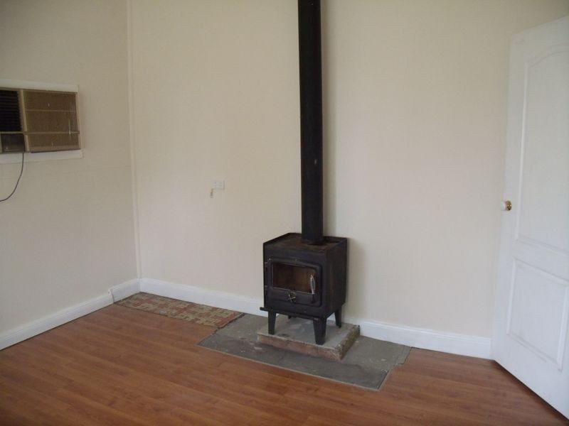 10 Second Street, Weston NSW 2326