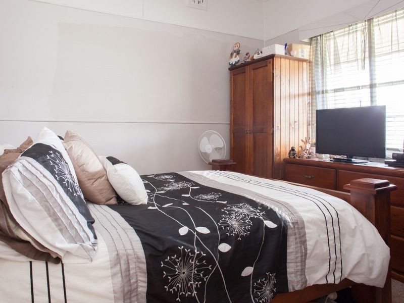 53 Maitland Street, Abermain NSW 2326