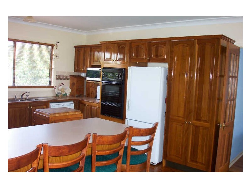 42 Mayfield Street, Cessnock NSW 2325